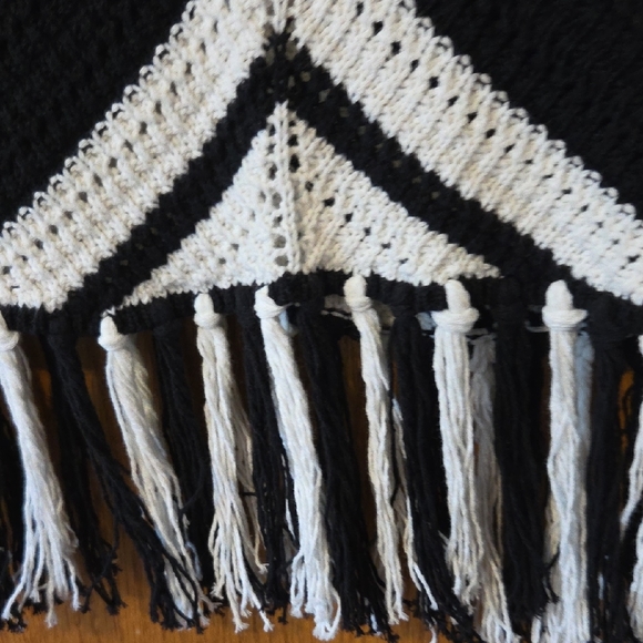 Nine West Black and White Chevron Maxi Skirt - Picture 6 of 6